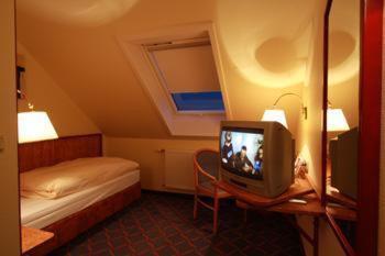 Hotel Schofer Зезен Номер фото